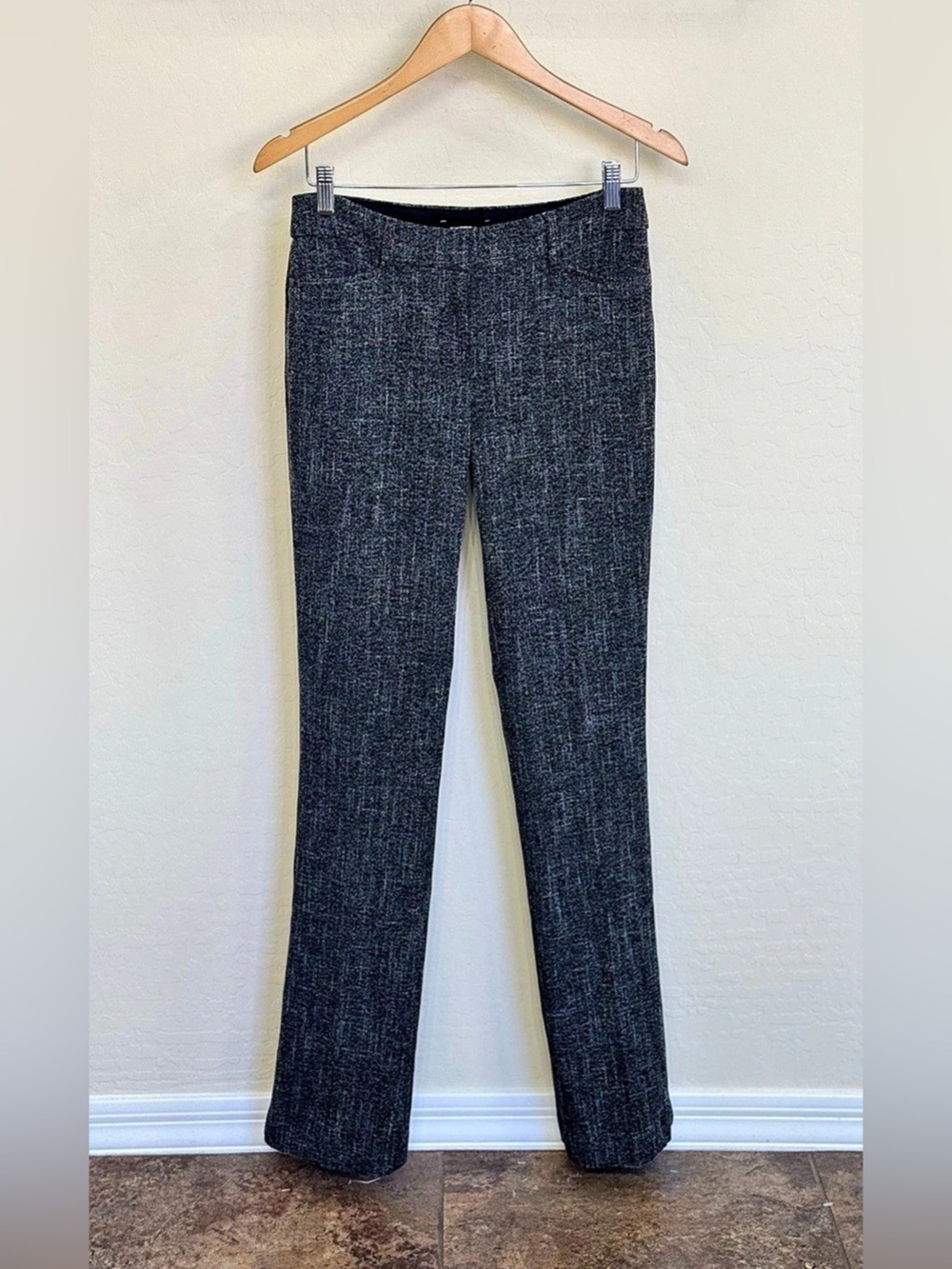 Express Columnist Barely Boot Dress Pants Charcoal Gray Tweed Textured Size 4L
